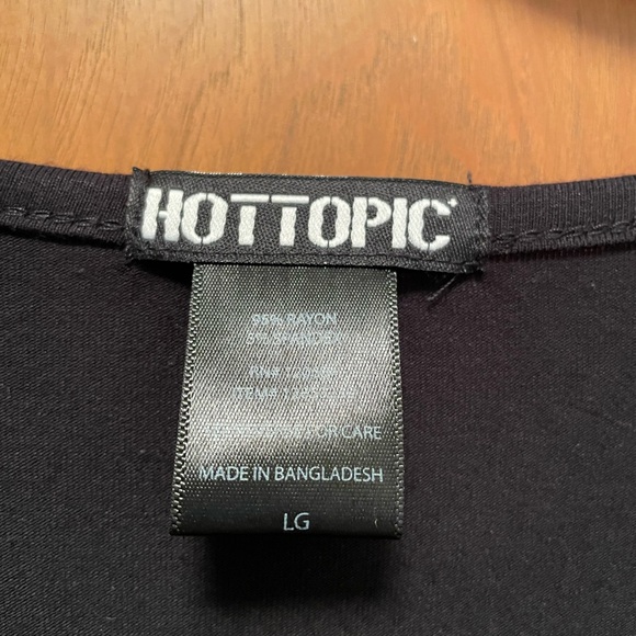 Hot Topic / Skull Shirt - Picture 3 of 4